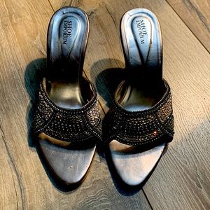 Indian sandals with sequins detail